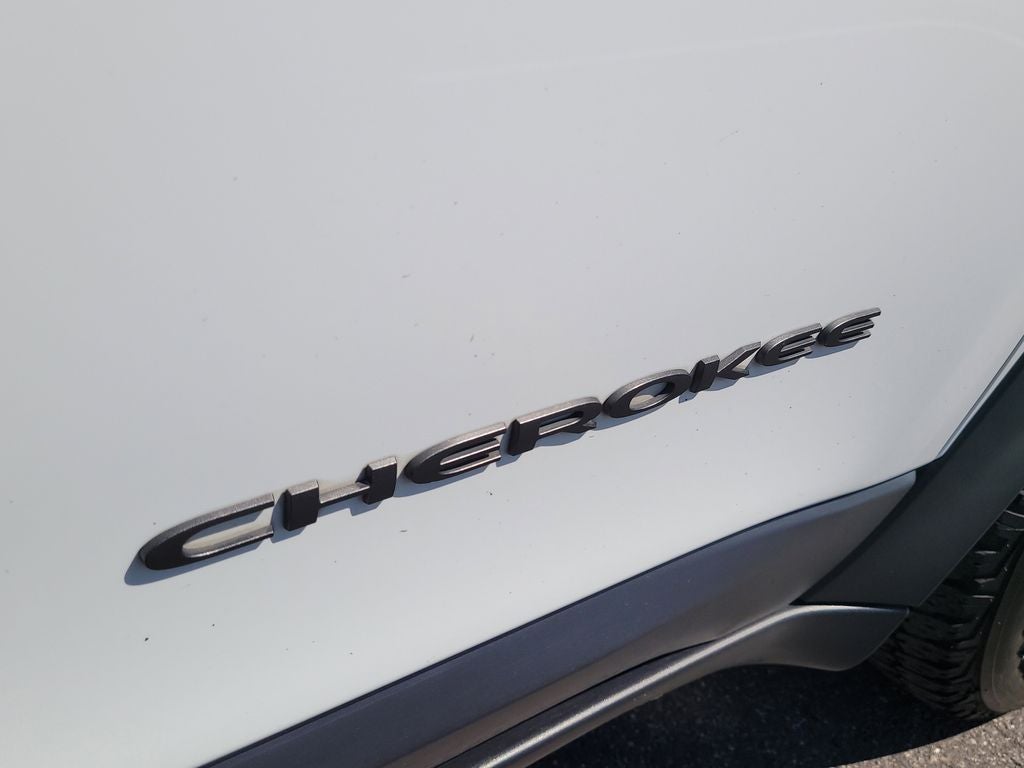 2022 Jeep Cherokee Trailhawk