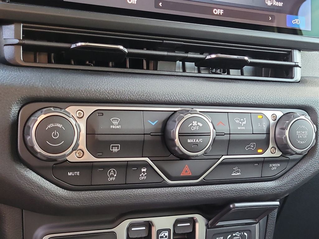 2026 Jeep Wrangler 4 dr