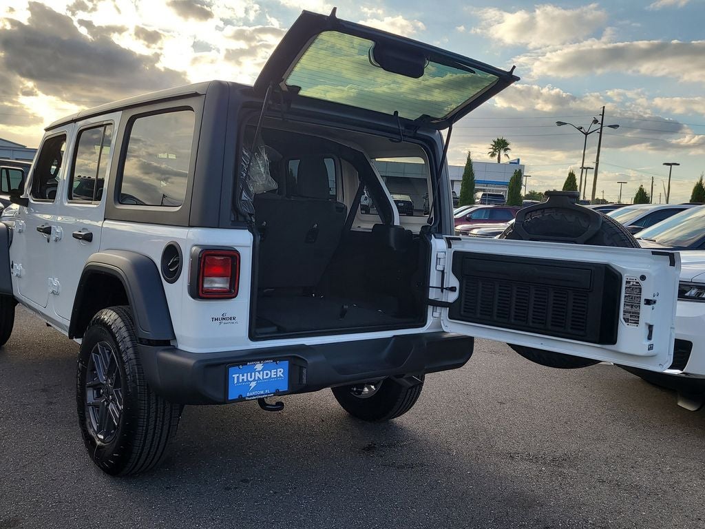 2026 Jeep Wrangler 4 dr