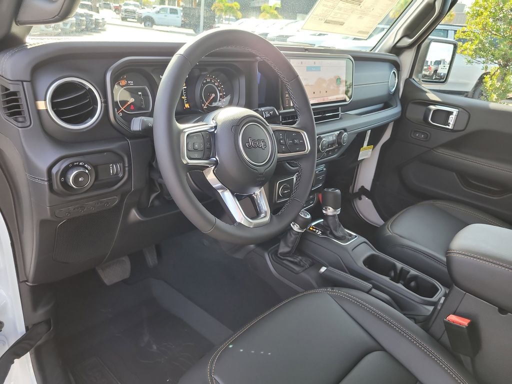 2025 Jeep Wrangler Sahara