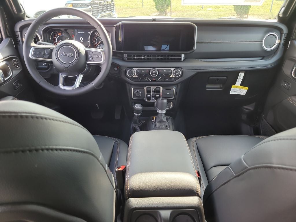 2025 Jeep Wrangler Sahara