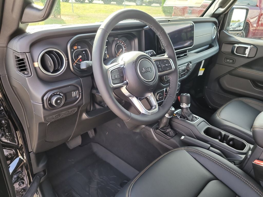 2025 Jeep Wrangler Sahara