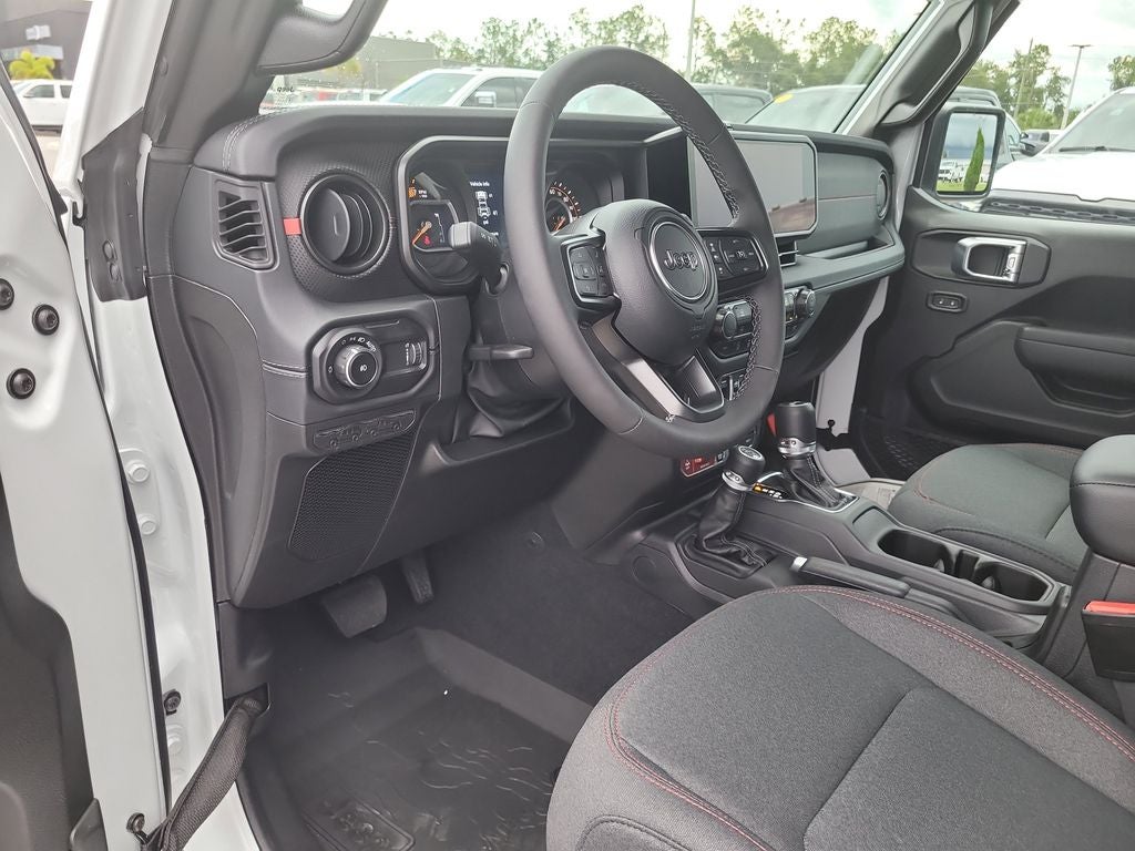 2025 Jeep Wrangler Rubicon