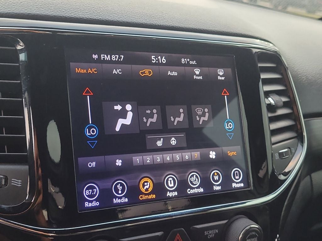 2019 Jeep Grand Cherokee Altitude