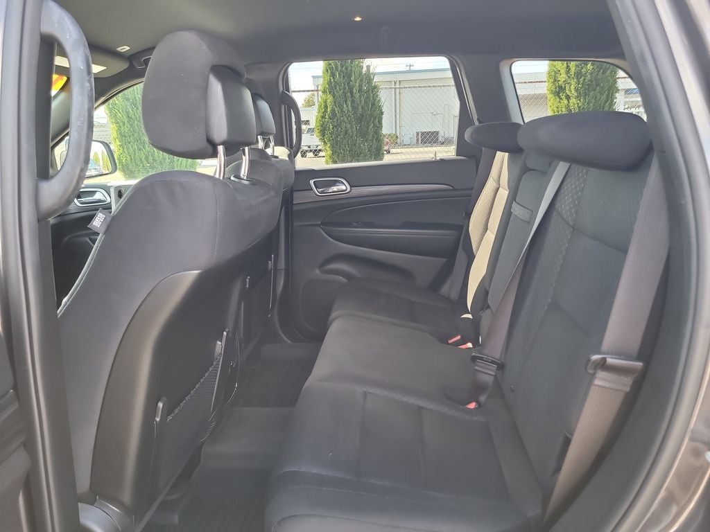 2019 Jeep Grand Cherokee Laredo E