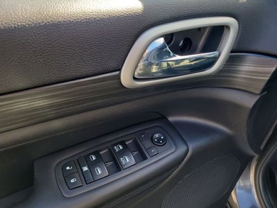 2019 Jeep Grand Cherokee Laredo E