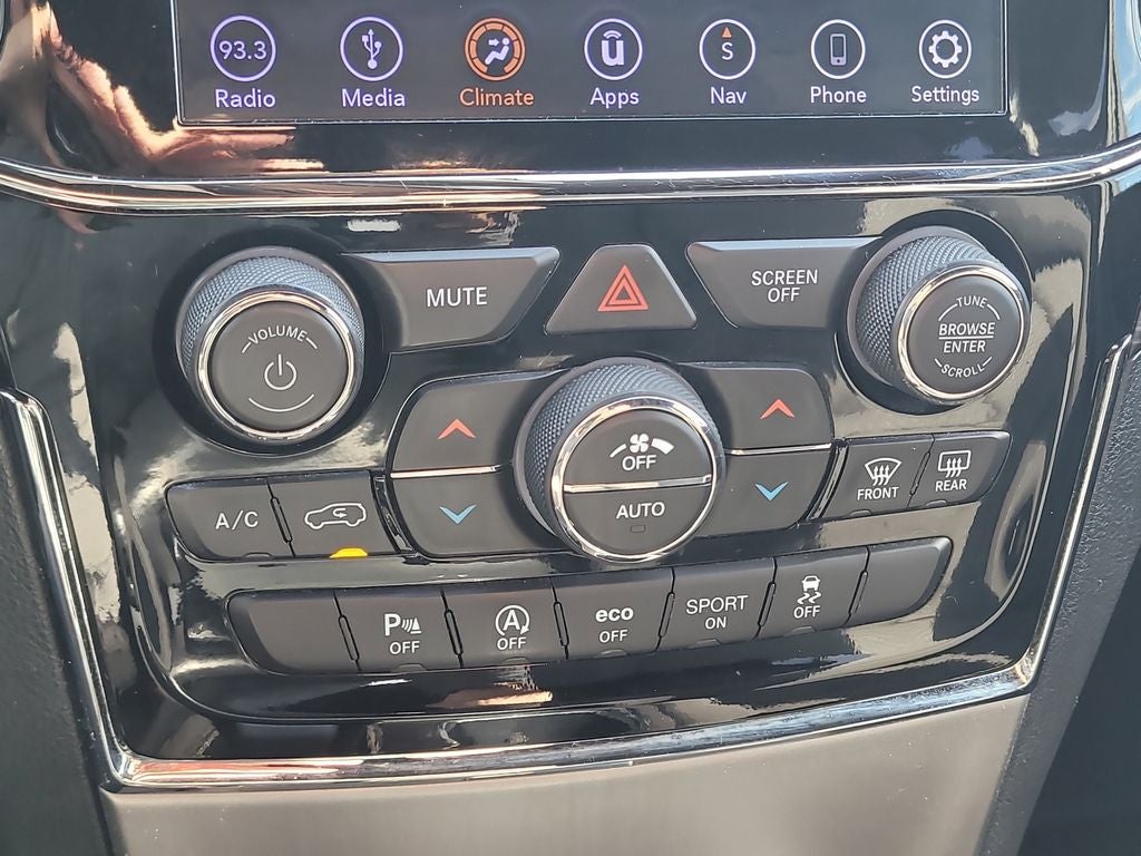 2019 Jeep Grand Cherokee Laredo E