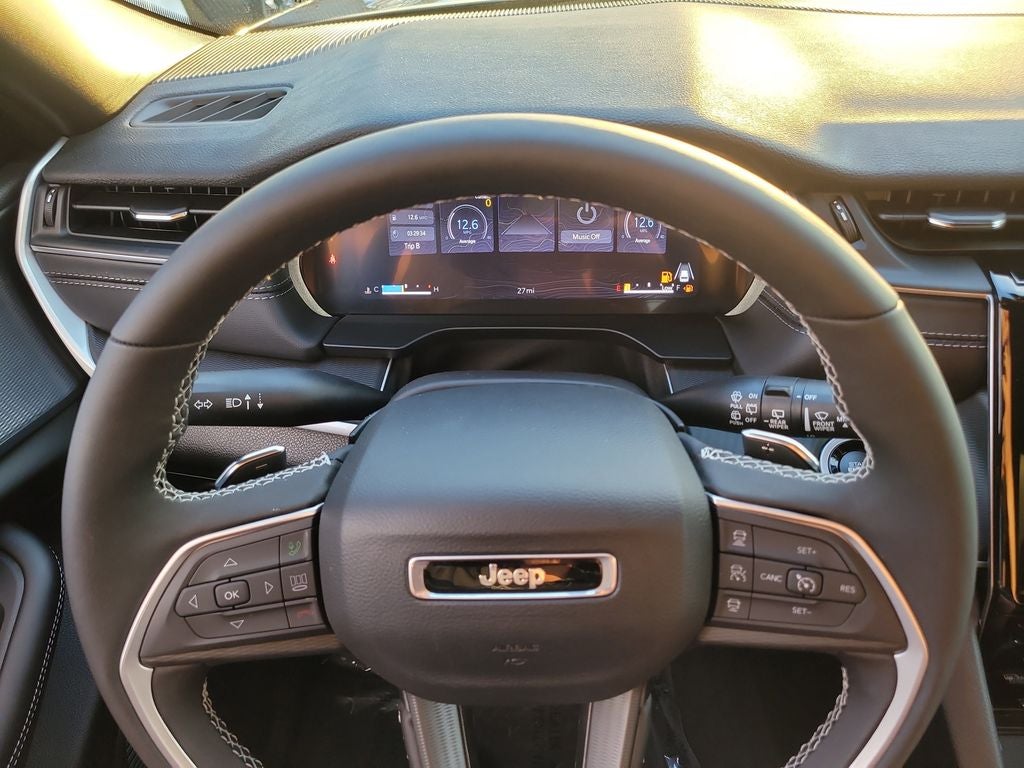 2025 Jeep Grand Cherokee Altitude