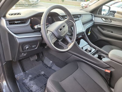 2025 Jeep Grand Cherokee GRAND CHEROKEE LAREDO X 4X2