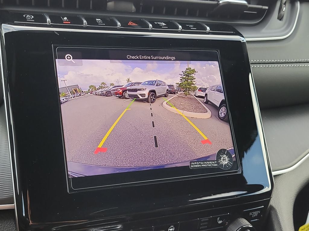 2025 Jeep Grand Cherokee Laredo X