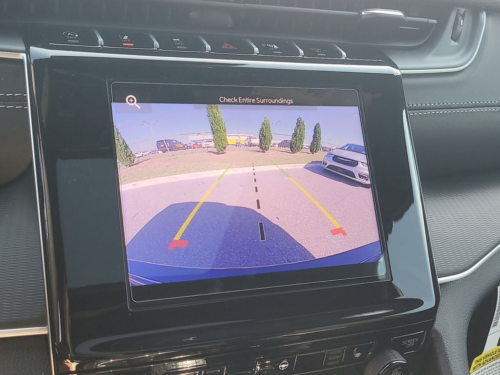 2026 Jeep Grand Cherokee Laredo X