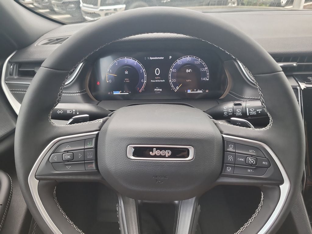 2026 Jeep Grand Cherokee Laredo