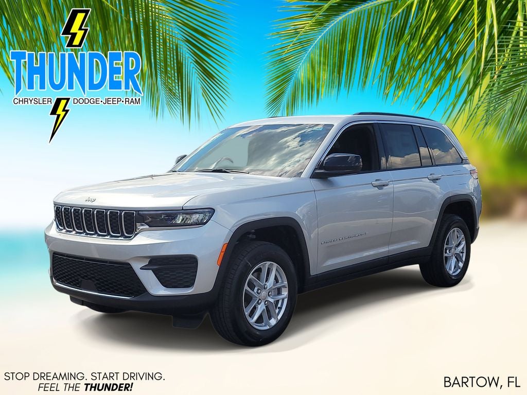 2026 Jeep Grand Cherokee Laredo
