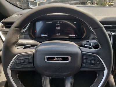 2026 Jeep Grand Cherokee Laredo