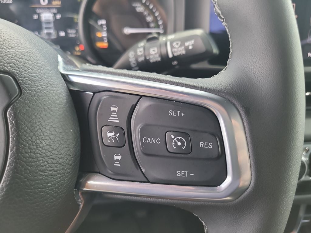 2025 Jeep Wrangler Sahara 4xe