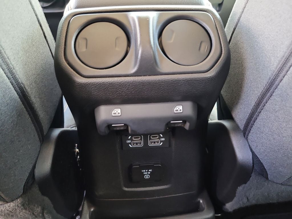 2025 Jeep Wrangler Sahara 4xe