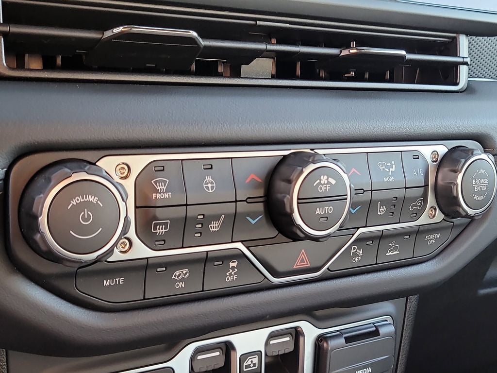 2026 Jeep Wrangler Moab 392