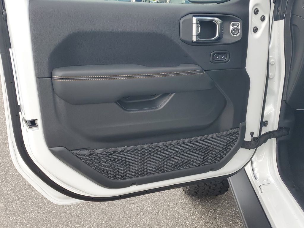 2025 Jeep Wrangler Rubicon 392