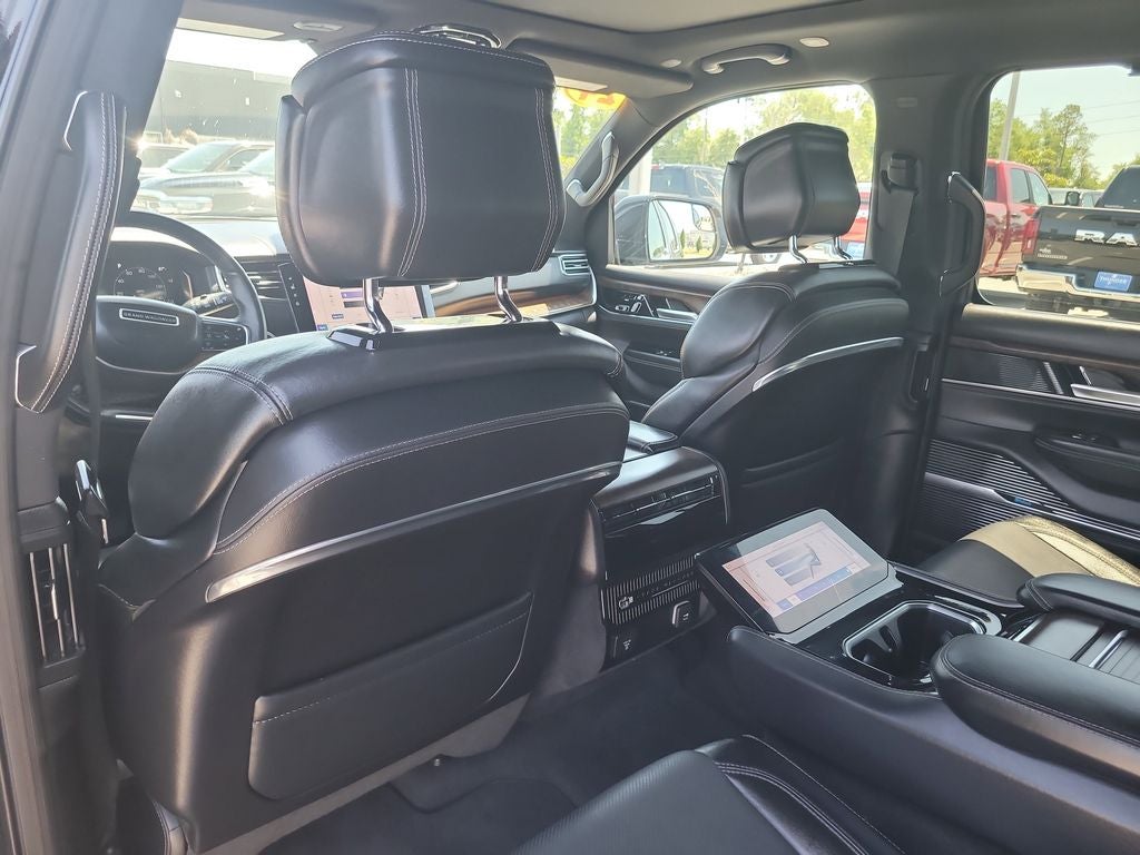 2024 Jeep Grand Wagoneer L Base