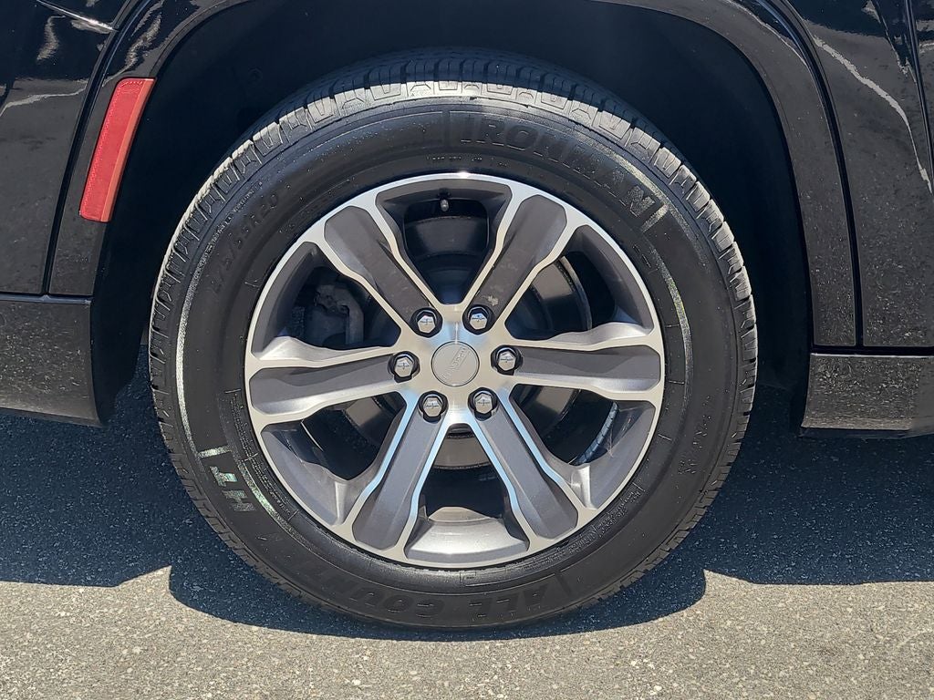 2024 Jeep Grand Wagoneer L Base