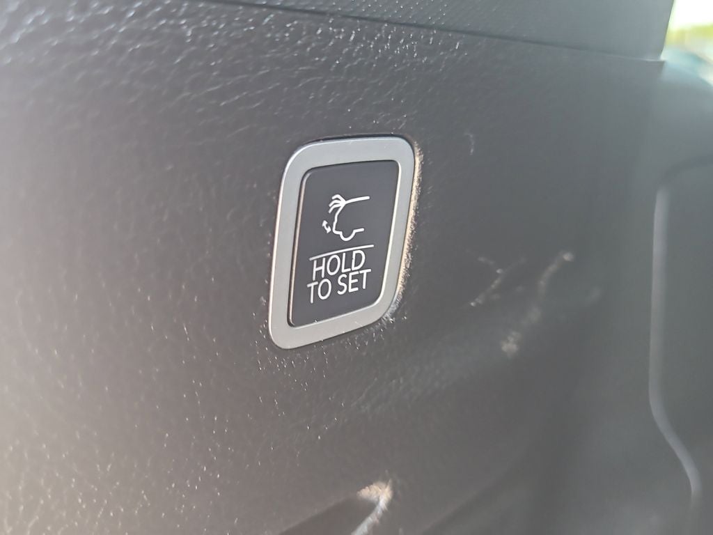 2024 Jeep Grand Wagoneer L Base