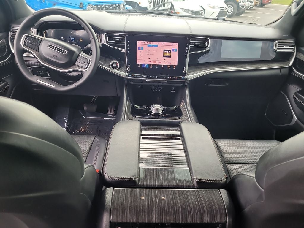 2022 Jeep Wagoneer Series III