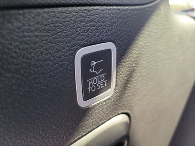 2026 Jeep Grand Wagoneer Base