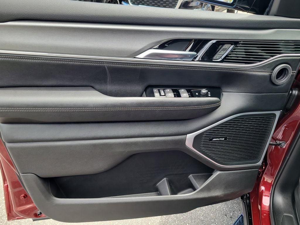 2026 Jeep Grand Wagoneer Upland