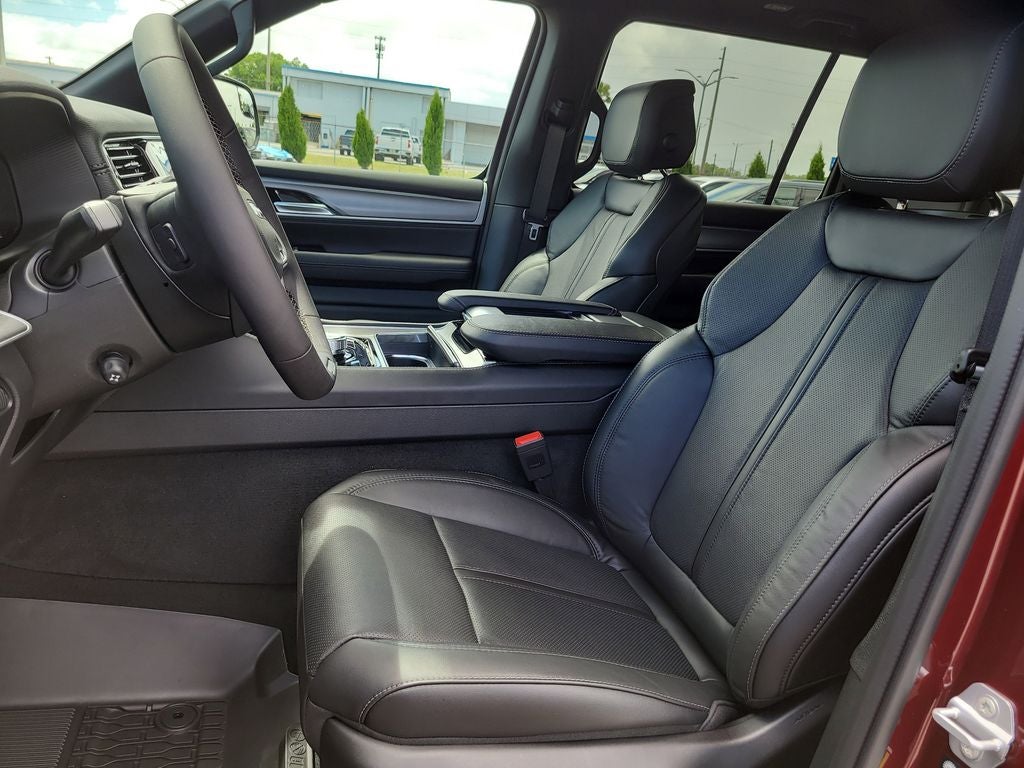 2026 Jeep Grand Wagoneer Upland