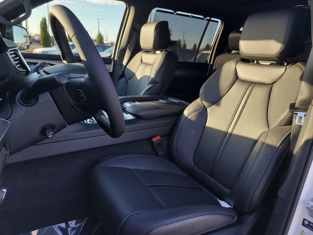 2026 Jeep Grand Wagoneer GRAND WAGONEER LIMITED RESERVE 4X4