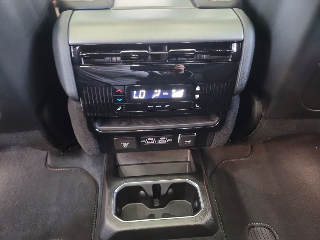 2026 Jeep Grand Wagoneer GRAND WAGONEER LIMITED RESERVE 4X4