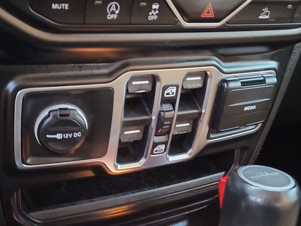 2021 Jeep Gladiator Overland