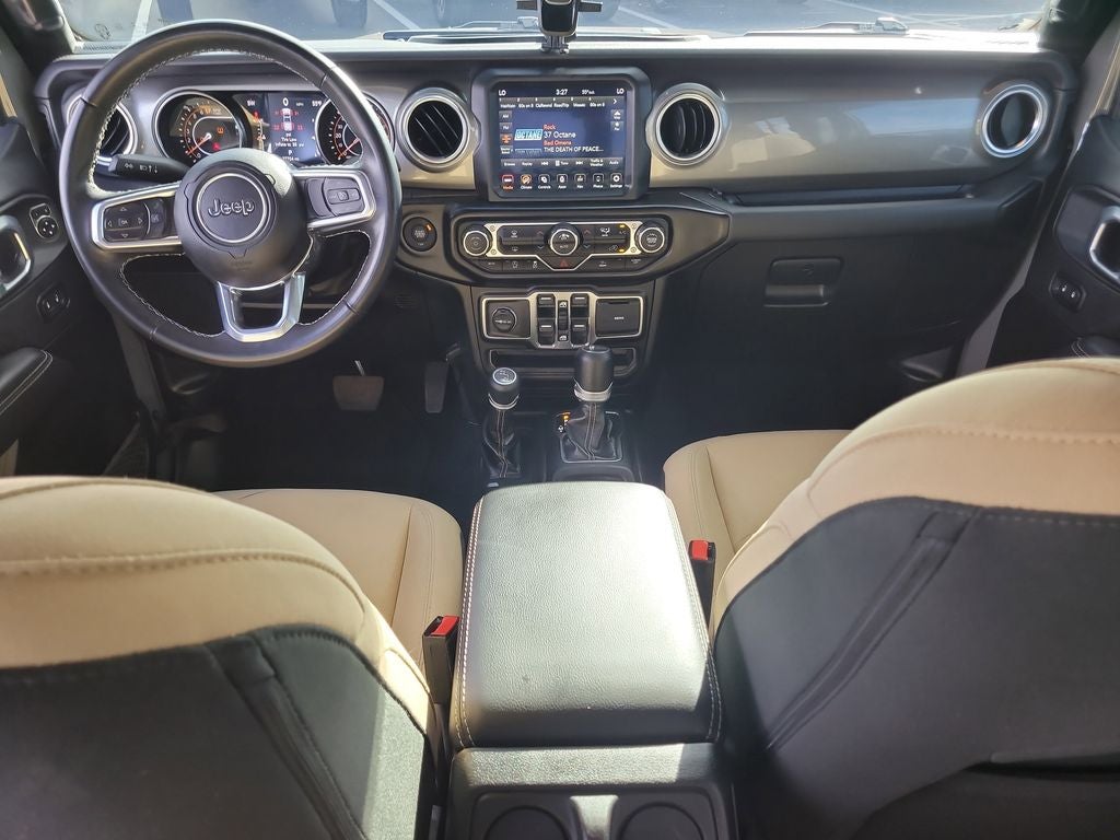 2022 Jeep Gladiator Overland