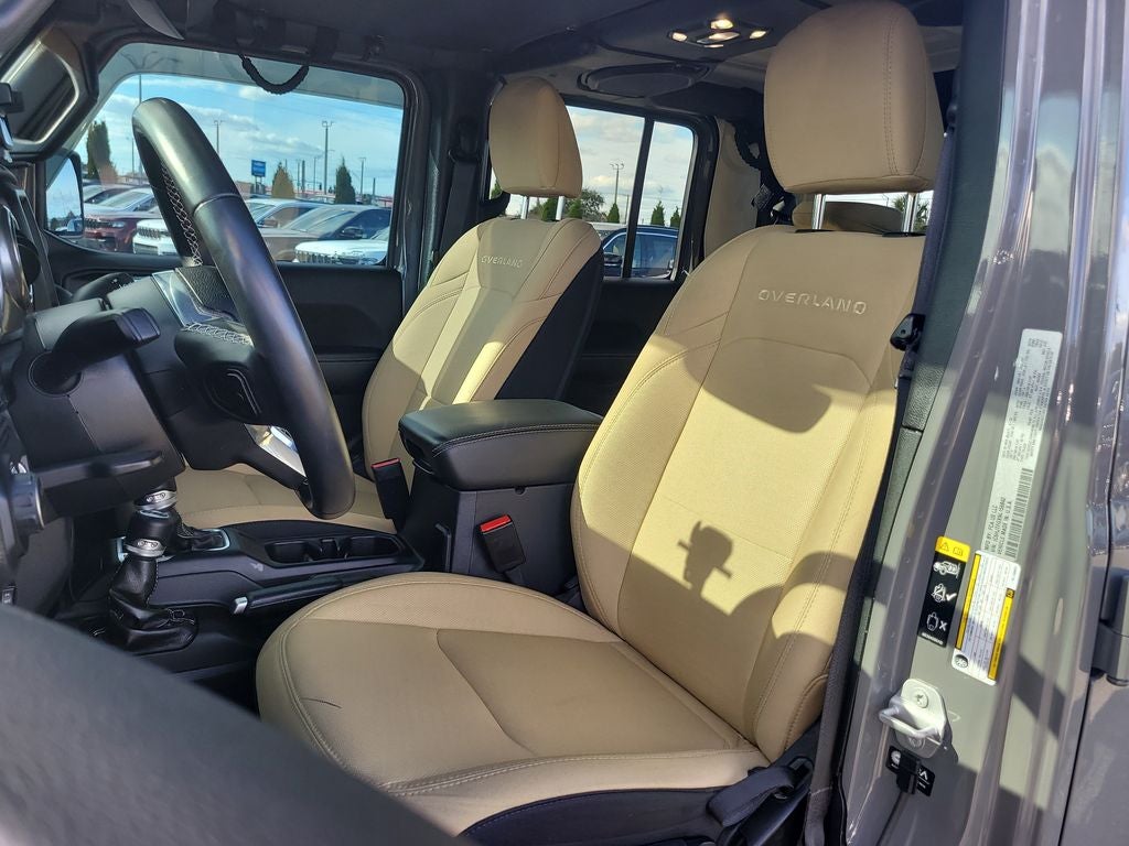 2022 Jeep Gladiator Overland