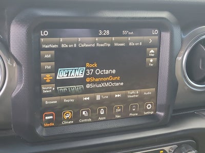 2022 Jeep Gladiator Overland