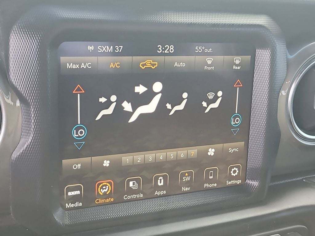 2022 Jeep Gladiator Overland