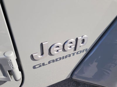 2022 Jeep Gladiator Overland