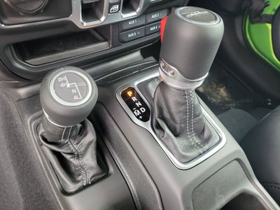 2026 Jeep Gladiator GLADIATOR SAHARA 4X4