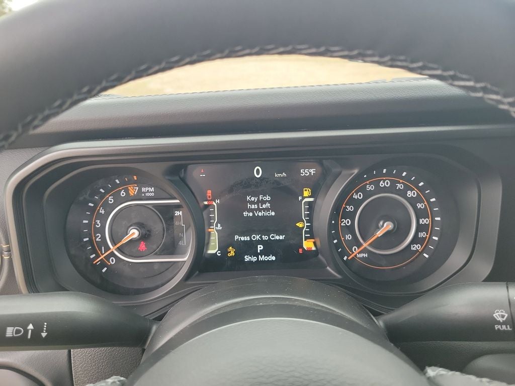 2026 Jeep Gladiator GLADIATOR SAHARA 4X4