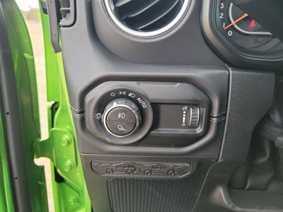 2026 Jeep Gladiator GLADIATOR SAHARA 4X4