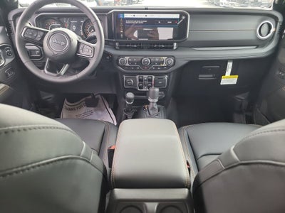 2026 Jeep Gladiator GLADIATOR SAHARA 4X4