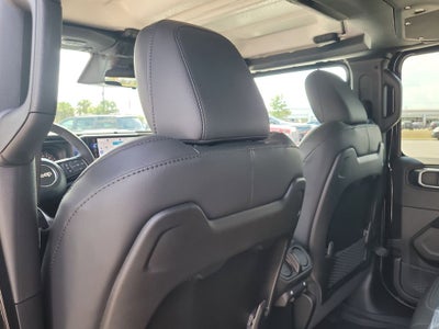 2026 Jeep Gladiator Sahara