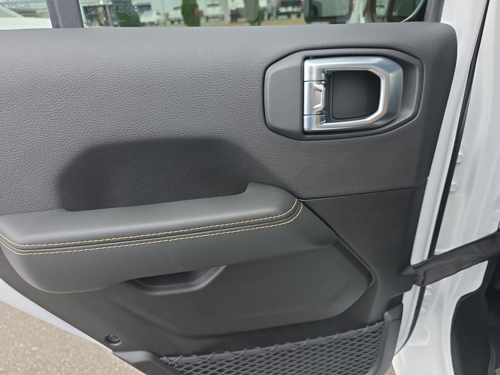 2026 Jeep Gladiator GLADIATOR SAHARA 4X4