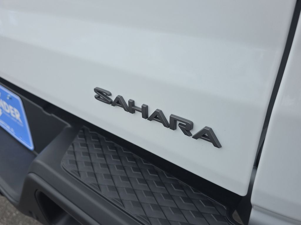 2026 Jeep Gladiator GLADIATOR SAHARA 4X4