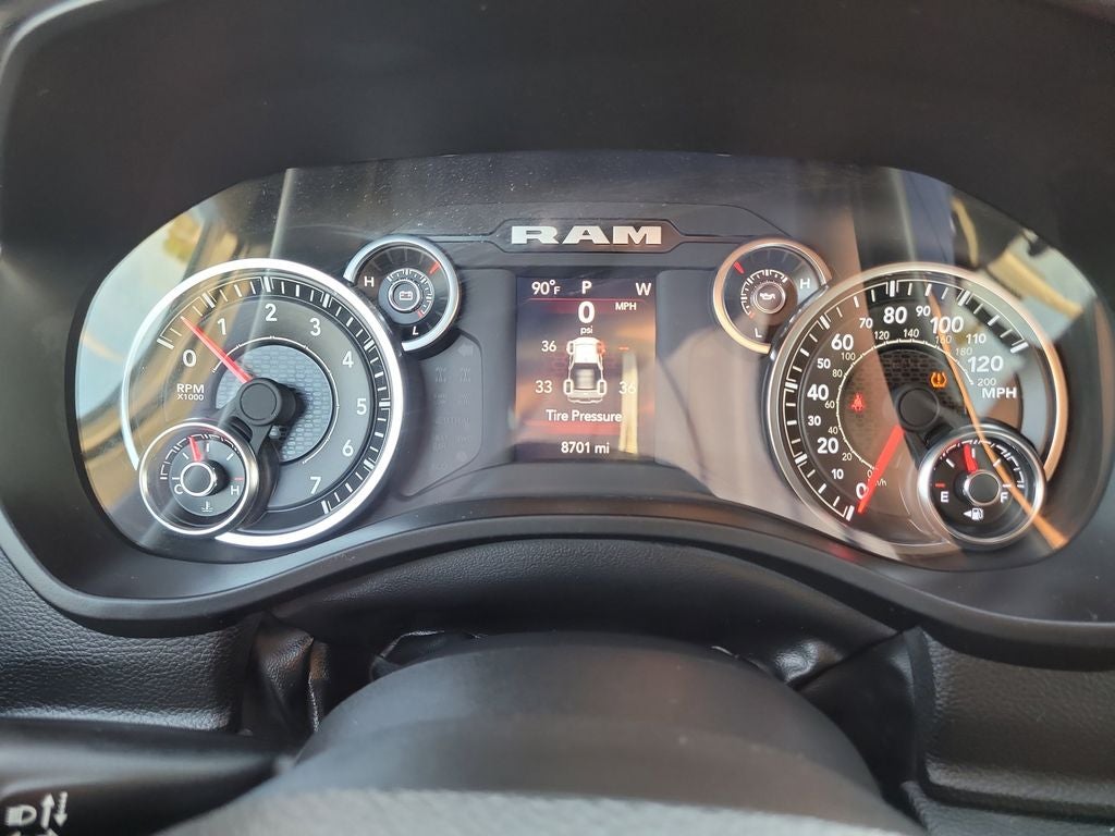 2024 RAM 1500 Big Horn/Lone Star