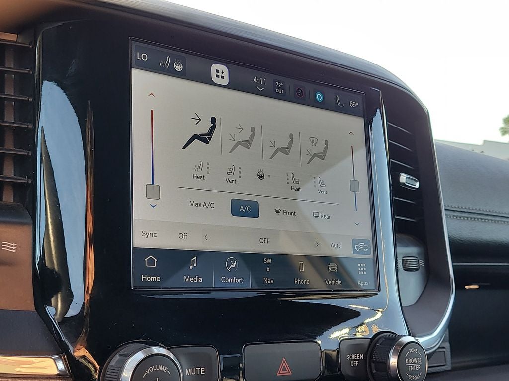 2024 RAM 1500 Laramie