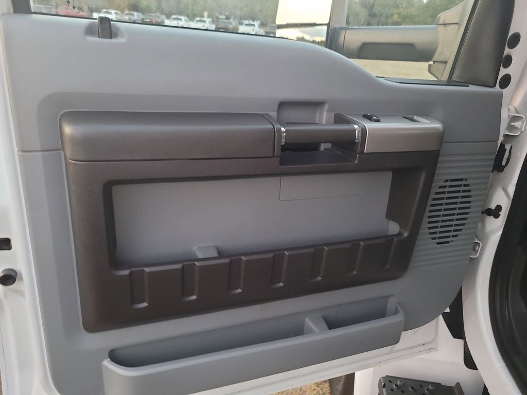 2022 Ford F-650SD Base