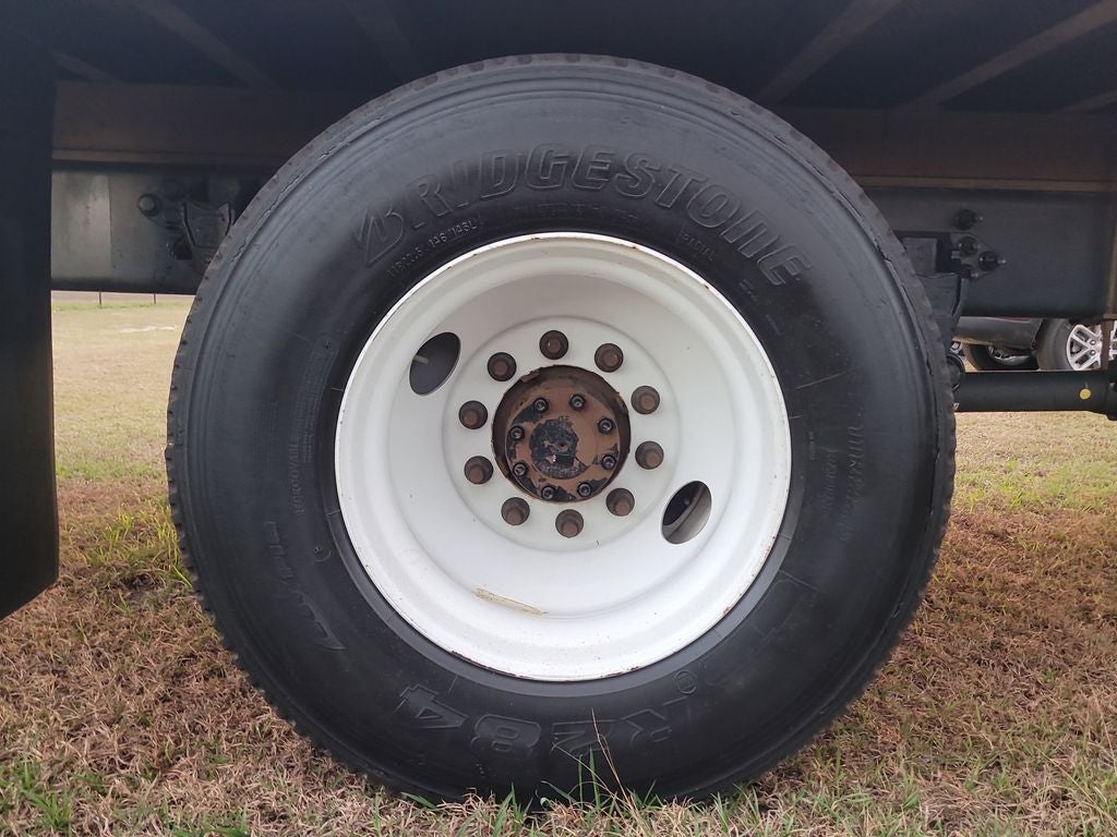 2022 Ford F-650SD Base