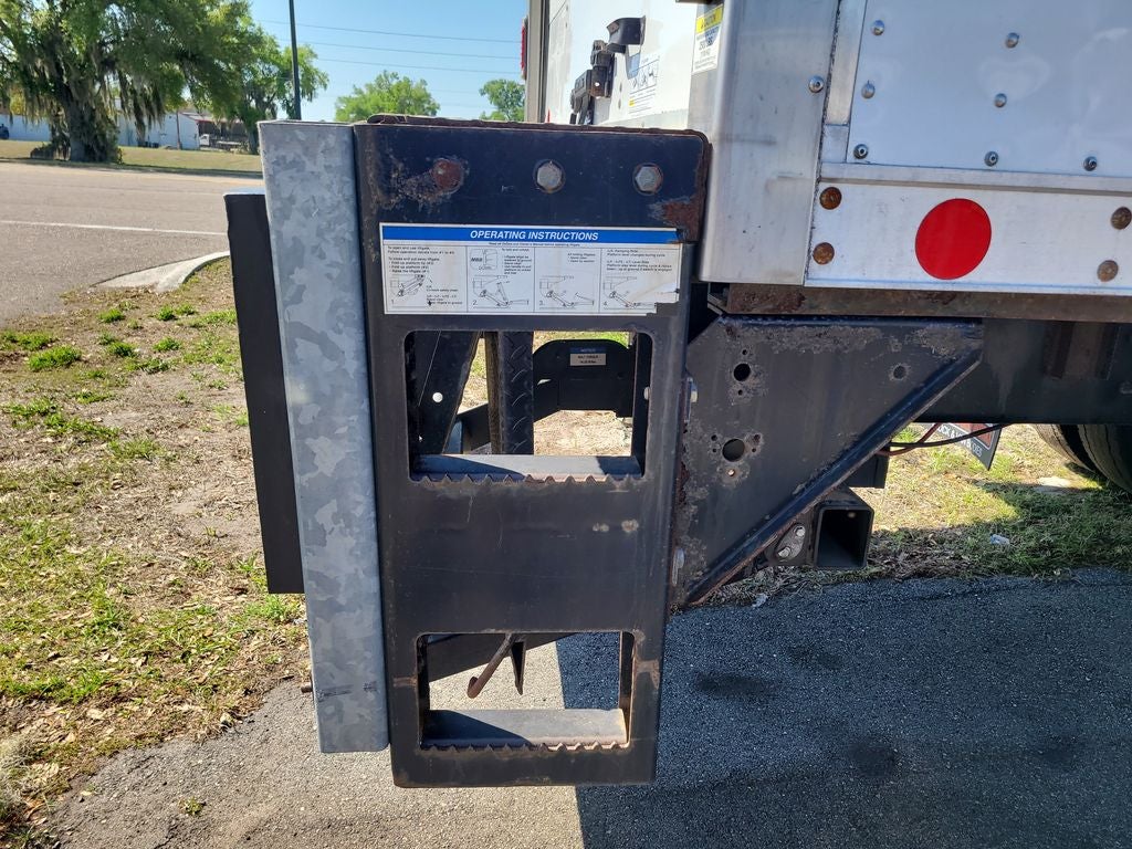 2022 Ford F-650SD Base