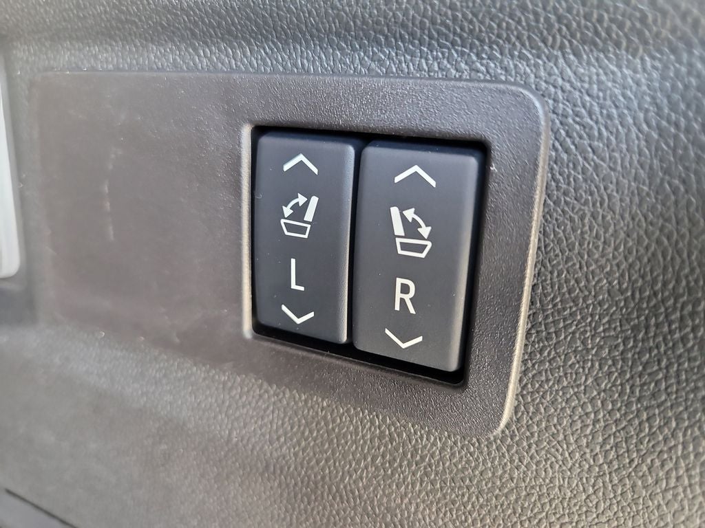 2025 GMC Yukon Denali Ultimate